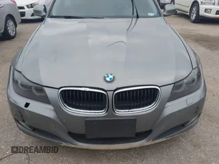 2011 BMW 3 Series 328i xDrive with VIN WBAPK7G55BNN86328, listed as a IAAI auction lot 41221578 with 219,388 mi miles. Bid and sale history available at carsss.com. Image 10.