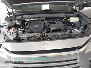2025 Lexus TX 500h F Sport Premium with VIN 5TDABAB62SS009112, listed as a IAAI auction lot 42456147 with 2,490 mi miles and . Bid and sale history available at DreamBid. Image 10.