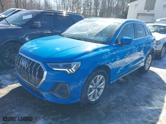 2022 Audi Q3 S line Premium Plus with VIN WA1EECF33N1149525, listed as a IAAI auction lot 41623465 with 76,971 mi miles. Bid and sale history available at carsss.com. Image 6.