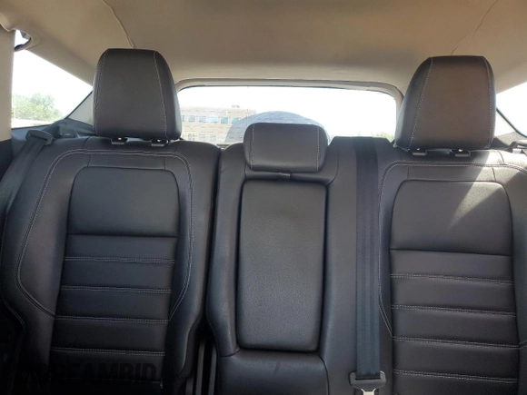 2019 Ford Escape Titanium с VIN 1FMCU9J90KUB85595, выставлен на аукционе Copart как лот 57410045 с пробегом 47 995 миль миль и Списание • Salvage title. История ставок и продаж доступна на DreamBid. Изображение 10.