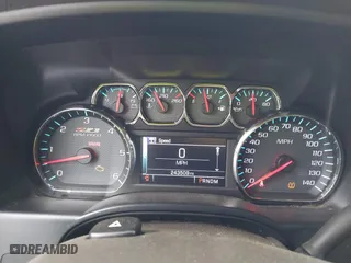 2014 Chevrolet Silverado 1500 LT with VIN 3GCUKREC5EG493728, listed as a IAAI auction lot 41710490 with 243,509 mi miles. Bid and sale history available at carsss.com. Image 7.