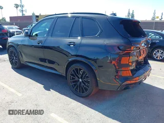 2021 BMW X5 xDrive40i with VIN 5UXCR6C02M9F86589, listed as a IAAI auction lot 42323169 with 44,291 mi miles and . Bid and sale history available at DreamBid. Image 3.