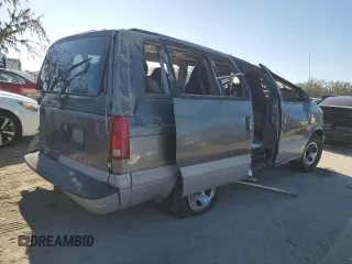 1999 Chevrolet Astro with VIN 1GNDM19W5XB105304, listed as a Copart auction lot 83521934 with 207,384 mi miles and Salvage Title. Bid and sale history available at carsss.com. Image 3.
