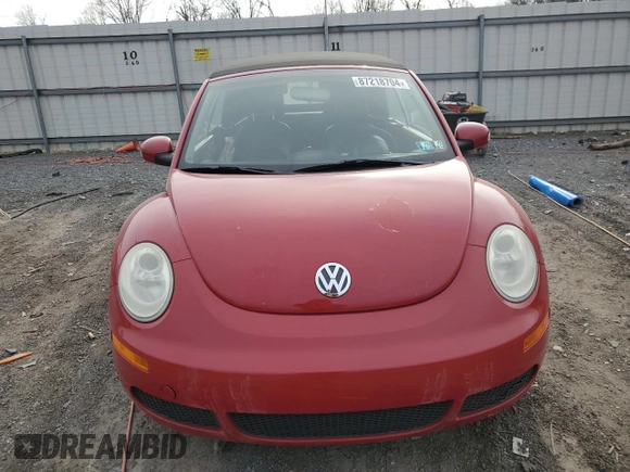 2006 Volkswagen Beetle z VIN 3VWRF31YX6M323261, wystawiony jako Copart lot #87218704 z przebiegiem 81 540 mil mil oraz Szkoda całkowita • Salvage title. Historia ofert i sprzedaży dostępna na DreamBid. Obrazek 5.