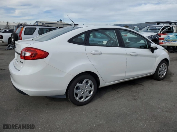 2013 Ford Fiesta S with VIN 3FADP4AJ5DM226524, listed as a Copart auction lot 46726995 with 113,471 mi miles and Clean Title. Bid and sale history available at carsss.com. Image 3.