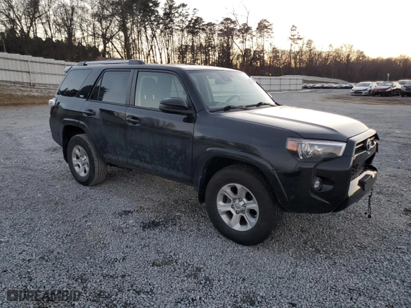 2021 Toyota 4Runner SR5 with VIN JTEEU5JR2M5236156, listed as a Copart auction lot 88678205 with 81,265 mi miles and Salvage Title. Bid and sale history available at carsss.com. Image 4.