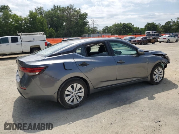 2024 Nissan Sentra S z VIN 3N1AB8BV0RY322097, wystawiony jako Copart lot #55562335 z przebiegiem 5 435 mil mil oraz Nie do naprawy • Non repairable. Historia ofert i sprzedaży dostępna na DreamBid. Obrazek 3.
