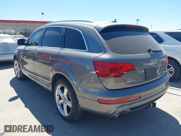 2011 Audi Q7 S line with VIN WA1DGAFE2BD004546, listed as a IAAI auction lot 41857382 with 163,493 mi miles and . Bid and sale history available at DreamBid. Image 3.