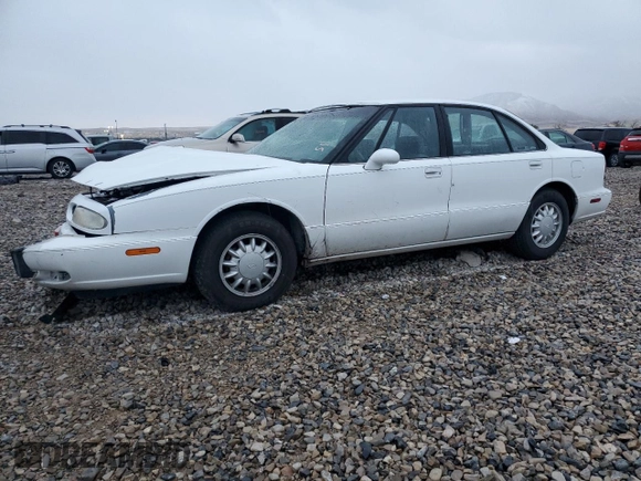 1998 Oldsmobile 88 LS z VIN 1G3HN52K8W4865297, wystawiony jako Copart lot #78698224 z przebiegiem 271 468 mil mil oraz Szkoda całkowita • Salvage title. Historia ofert i sprzedaży dostępna na DreamBid. Obrazek 1.