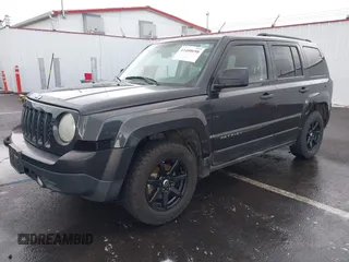2011 Jeep Patriot Latitude with VIN 1J4NT1GA6BD114558, listed as a IAAI auction lot 41480698 with 199,006 mi miles and . Bid and sale history available at DreamBid. Image 2.