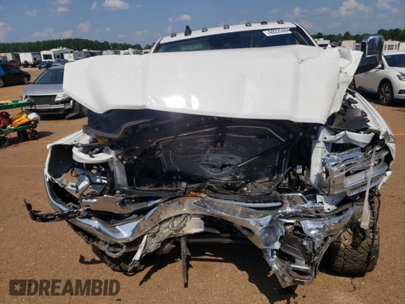 2022 Ram 2500 Laramie z VIN 3C6UR5FJ3NG219405, wystawiony jako Copart lot #60225984 z przebiegiem 9 213 mil mil oraz Szkoda całkowita • Salvage title. Historia ofert i sprzedaży dostępna na DreamBid. Obrazek 11.