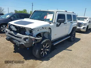 2008 Hummer H3 Luxury с VIN 5GTEN13E188190871, выставлен на аукционе IAAI как лот 42019048 с пробегом 221 420 миль миль и . История ставок и продаж доступна на DreamBid. Изображение 17.