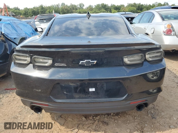 2019 Chevrolet Camaro 2LT with VIN 1G1FD1RX4K0115684, listed as a Copart auction lot 64106713 with 27,218 mi miles. Bid and sale history available at carsss.com. Image 6.
