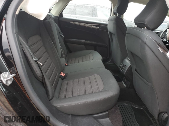 2020 Ford Fusion SE z VIN 3FA6P0HDXLR186671, wystawiony jako Copart lot #49582675 z przebiegiem 37 700 mil mil oraz Szkoda całkowita • Salvage title. Historia ofert i sprzedaży dostępna na DreamBid. Obrazek 10.