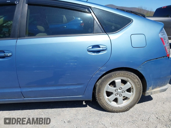 2007 Toyota Prius with VIN JTDKB20U477669231, listed as a IAAI auction lot 41988620 with 140,822 mi miles. Bid and sale history available at carsss.com. Image 12.