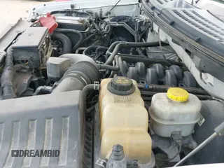 2014 Ford F-150 XL z VIN 1FTVX1CF2EKF77129, wystawiony jako IAAI lot #43104365 z przebiegiem 220 693 mil mil oraz . Historia ofert i sprzedaży dostępna na DreamBid. Obrazek 20.