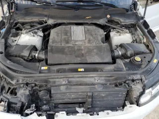 2017 Land Rover Range Rover Sport HSE Dynamic with VIN SALWV2FV9HA686404, listed as a Copart auction lot 84302614 with 100,855 mi miles and Salvage Title. Bid and sale history available at carsss.com. Image 12.