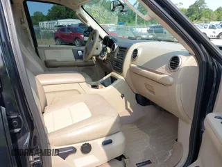 2004 Ford Expedition Eddie Bauer with VIN 1FMFU17L64LB28876, listed as a IAAI auction lot 42377821 with 246,587 mi miles and . Bid and sale history available at DreamBid. Image 5.