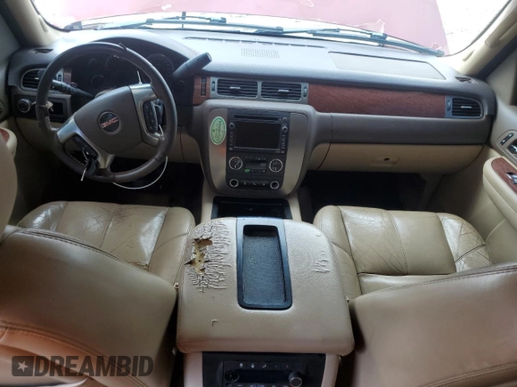 2007 GMC Yukon SLT z VIN 1GKFC13J67R234911, wystawiony jako Copart lot #56944045 z przebiegiem Nie podano mil oraz Szkoda całkowita • Salvage title. Historia ofert i sprzedaży dostępna na DreamBid. Obrazek 8.