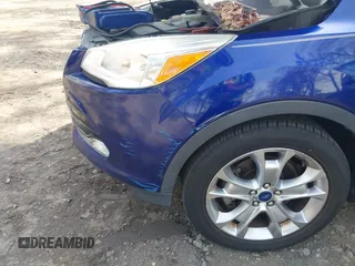 2014 Ford Escape Titanium with VIN 1FMCU9J94EUC38996, listed as a IAAI auction lot 41952267 with 211,375 mi miles. Bid and sale history available at carsss.com. Image 6.