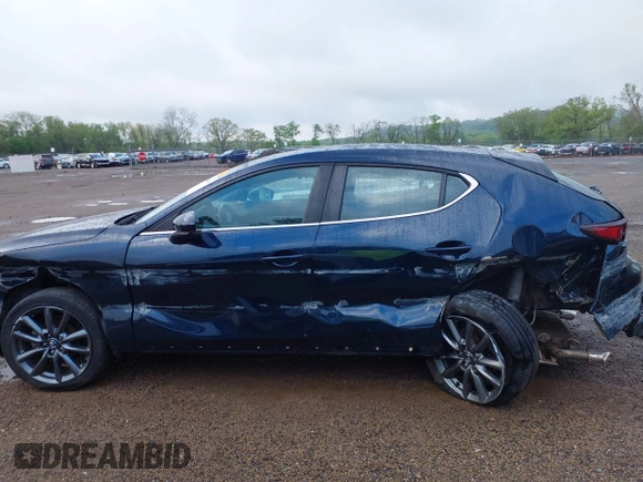 2020 Mazda 3 with VIN JM1BPALM1L1158967, listed as a IAAI auction lot 42196832 with 43,519 mi miles and . Bid and sale history available at DreamBid. Image 14.