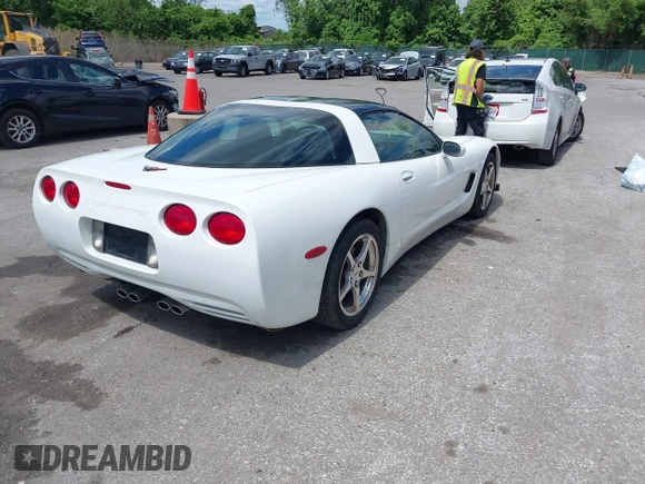 2004 Chevrolet Corvette with VIN 1G1YY22GX45107253, listed as a IAAI auction lot 42213996 with 169,178 mi miles and . Bid and sale history available at DreamBid. Image 4.