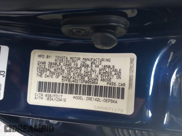 2013 Toyota Corolla L with VIN 5YFBU4EE1DP095964, listed as a IAAI auction lot 42055025 with 166,826 mi miles. Bid and sale history available at carsss.com. Image 9.