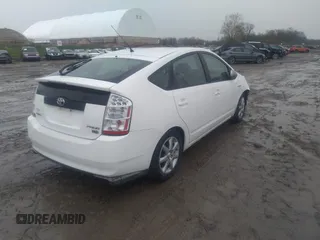 2009 Toyota Prius with VIN JTDKB20U897826746, listed as a IAAI auction lot 33029224 with 332,827 mi miles and . Bid and sale history available at DreamBid. Image 4.