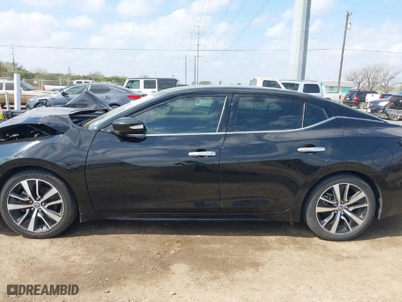 2021 Nissan Maxima SV with VIN 1N4AA6CV0MC514758, listed as a IAAI auction lot 41493970 with 58,180 mi miles. Bid and sale history available at carsss.com. Image 15.