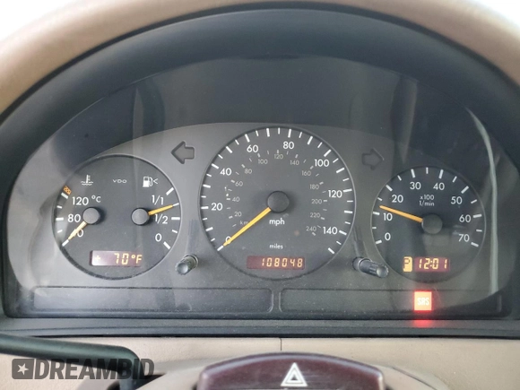 2004 Mercedes-Benz M-Class 3.5L with VIN 4JGAB57E94A492116, listed as a Copart auction lot 83847424 with 108,048 mi miles and Salvage Title. Bid and sale history available at carsss.com. Image 9.
