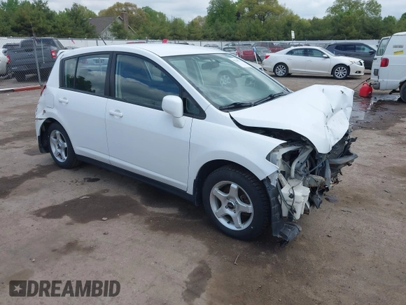 2009 Nissan Versa S с VIN 3N1BC13E29L372004, выставлен на аукционе IAAI как лот 42238770 с пробегом 100 951 миль миль и . История ставок и продаж доступна на DreamBid. Изображение 1.