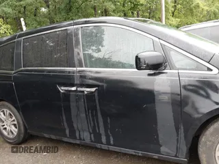 2012 Honda Odyssey EX-L с VIN 5FNRL5H67CB005383, выставлен на аукционе IAAI как лот 42318228 с пробегом 210 737 миль миль и . История ставок и продаж доступна на DreamBid. Изображение 13.