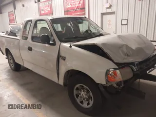 2001 Ford F-150 z VIN 1FTPX17L31NB27121, wystawiony jako IAAI lot #41169060 z przebiegiem 247 389 mil mil oraz . Historia ofert i sprzedaży dostępna na DreamBid. Obrazek 1.