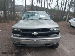 2003 Chevrolet Tahoe LT with VIN 1GNEC13Z73J206953, listed as a IAAI auction lot 41257879 with 186,590 mi miles. Bid and sale history available at carsss.com. Image 12.