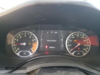 2017 Jeep Renegade Sport с VIN ZACCJAAB0HPE83379, выставлен на аукционе Copart как лот 56929755 с пробегом 180 942 миль миль и Списание • Salvage title. История ставок и продаж доступна на DreamBid. Изображение 9.