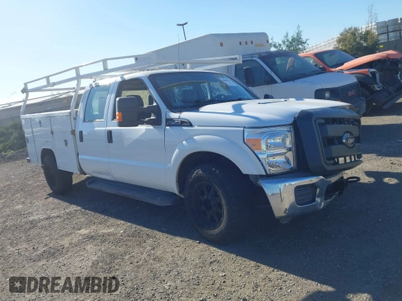 2016 Ford Super Duty F-250 SRW XL with VIN 1FD7W2A68GED17013, listed as a IAAI auction lot 40889560 with 133,390 mi miles. Bid and sale history available at carsss.com. Image 1.