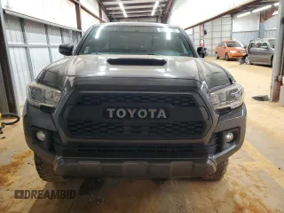 2016 Toyota Tacoma SR with VIN 5TFCZ5AN8GX021674, listed as a Copart auction lot 43550885 with 138,719 mi miles and Salvage Title. Bid and sale history available at carsss.com. Image 5.