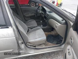 2002 Nissan Sentra GXE z VIN 3N1CB51D32L610845, wystawiony jako IAAI lot #41897848 z przebiegiem 118 472 mil mil oraz . Historia ofert i sprzedaży dostępna na DreamBid. Obrazek 5.