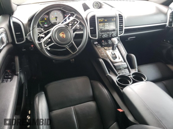 2016 Porsche Cayenne S E-Hybrid with VIN WP1AE2A26GLA17555, listed as a Copart auction lot 44078415 with 56,830 mi miles and Clean title. Bid and sale history available at DreamBid. Image 8.