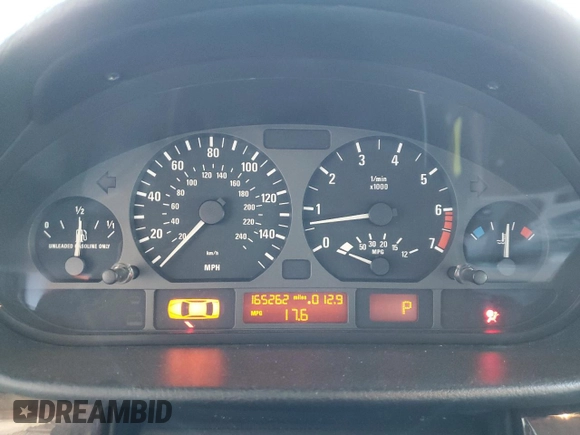 2002 BMW 3 Series 325i with VIN WBAEV33462KL78187, listed as a Copart auction lot 43012705 with 165,262 mi miles and Clean Title. Bid and sale history available at carsss.com. Image 9.