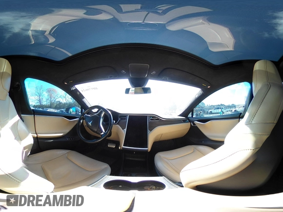 2015 Tesla Model S 85D with VIN 5YJSA4H47FF083005, listed as a IAAI auction lot 40970624 with 84,327 mi miles. Bid and sale history available at carsss.com. Image 21.
