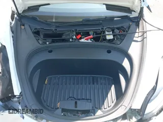 2023 Tesla Model 3 с VIN 5YJ3E1EAXPF645384, выставлен на аукционе IAAI как лот 42401955 с пробегом 18 031 миль миль и . История ставок и продаж доступна на DreamBid. Изображение 10.