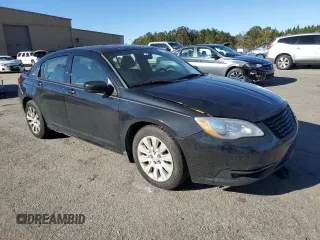 2014 Chrysler 200 LX with VIN 1C3CCBAG6EN103658, listed as a Copart auction lot 87053294 with 104,933 mi miles and Salvage Title. Bid and sale history available at carsss.com. Image 4.