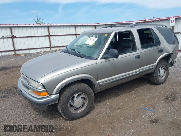 1998 Chevrolet Blazer LS с VIN 1GNDT13W2W2177149, выставлен на аукционе IAAI как лот 42422025 с пробегом 210 833 миль миль и . История ставок и продаж доступна на DreamBid. Изображение 2.