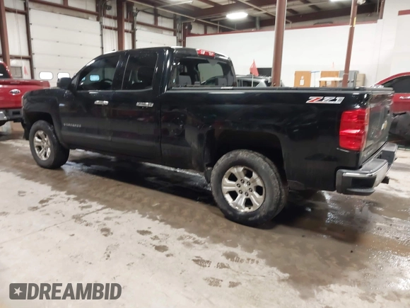 2015 Chevrolet Silverado 1500 LT with VIN 1GCVKREC1FZ186563, listed as a IAAI auction lot 41089120 with 156,261 mi miles. Bid and sale history available at carsss.com. Image 3.