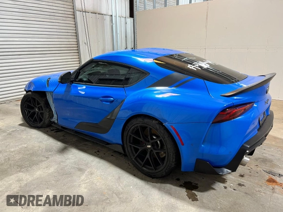 2021 Toyota GR Supra 3.0 with VIN WZ1DB0C00MW036931, listed as a Copart auction lot 65175964 with 32,592 mi miles and Salvage Title. Bid and sale history available at carsss.com. Image 2.