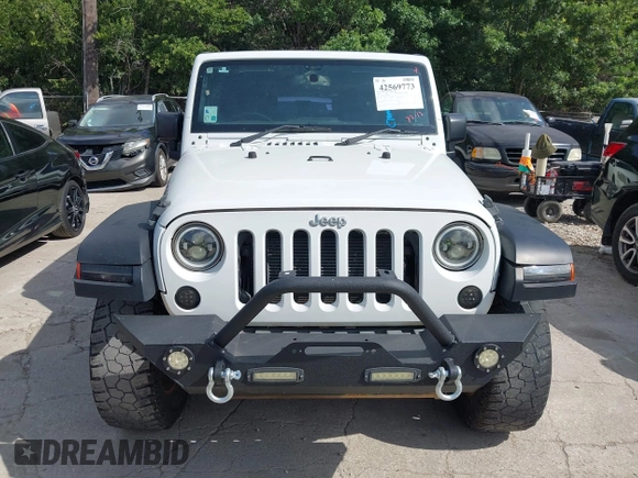 2016 Jeep Wrangler Unlimited Sport RHD z VIN 1C4BJWKG3GL293694, wystawiony jako IAAI lot #42569773 z przebiegiem 140 243 mil mil oraz . Historia ofert i sprzedaży dostępna na DreamBid. Obrazek 6.