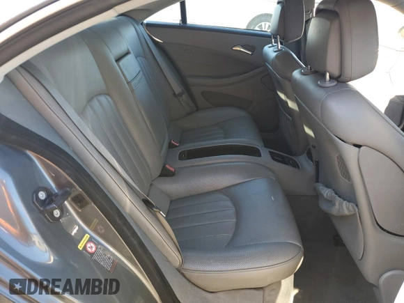 2008 Mercedes-Benz CLS 550 with VIN WDDDJ72X78A127146, listed as a Copart auction lot 43085125 with 162,953 mi miles and Non repairable. Bid and sale history available at DreamBid. Image 10.