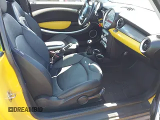 2008 MINI Hardtop S with VIN WMWMF73568TT91873, listed as a IAAI auction lot 42716448 with 77,617 mi miles and . Bid and sale history available at DreamBid. Image 5.