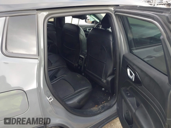 2023 Jeep Compass Latitude with VIN 3C4NJDBN8PT548652, listed as a IAAI auction lot 41572378 with 48,192 mi miles and . Bid and sale history available at carsss.com. Image 8.